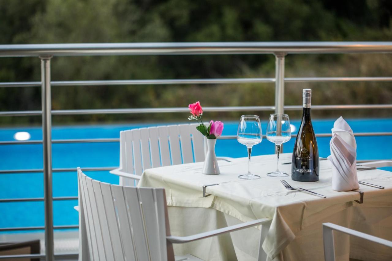 Aqua Oliva Resort Syvota ภายนอก รูปภาพ
